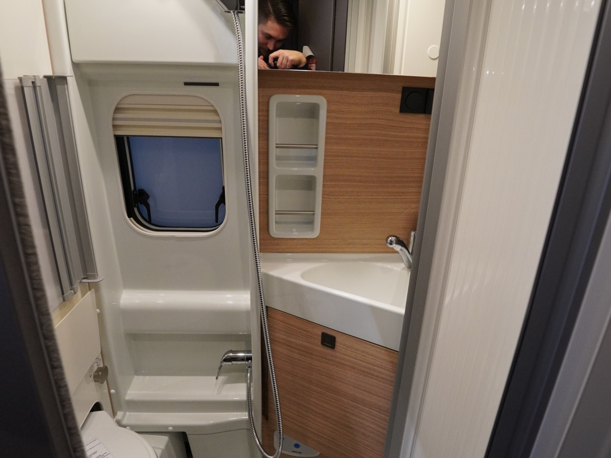 Malibu Van 640 LE RB first class two rooms GT skyview, Dieselpanna, 4000kg, bild 12 av 21