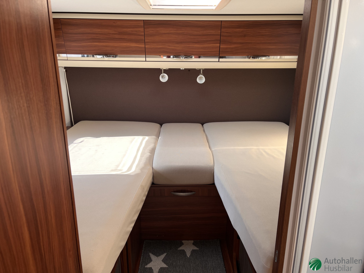 Adria MATRIX M 670SL / EXTRA-Öppet Lördag Söndag, bild 4 av 13
