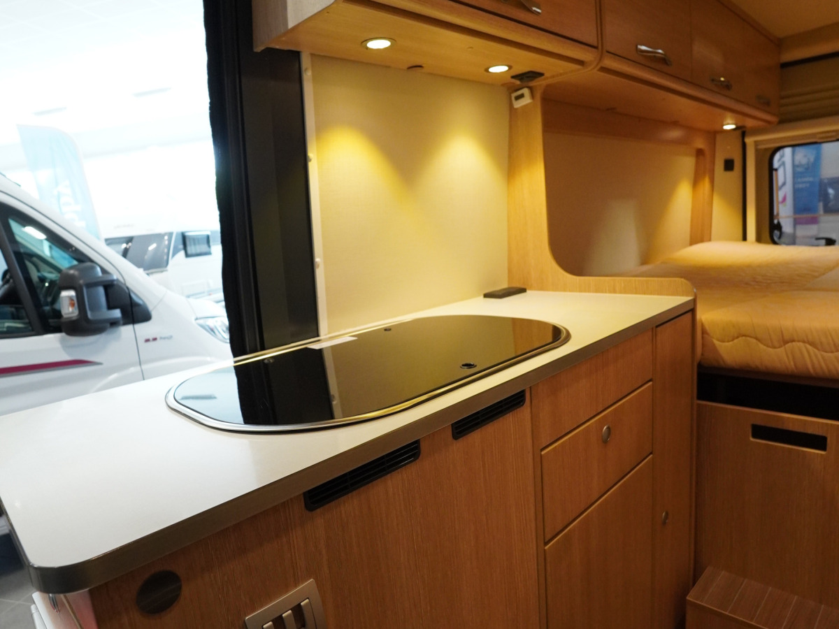 Roadcar 640 Van, Automat, bild 9 av 18