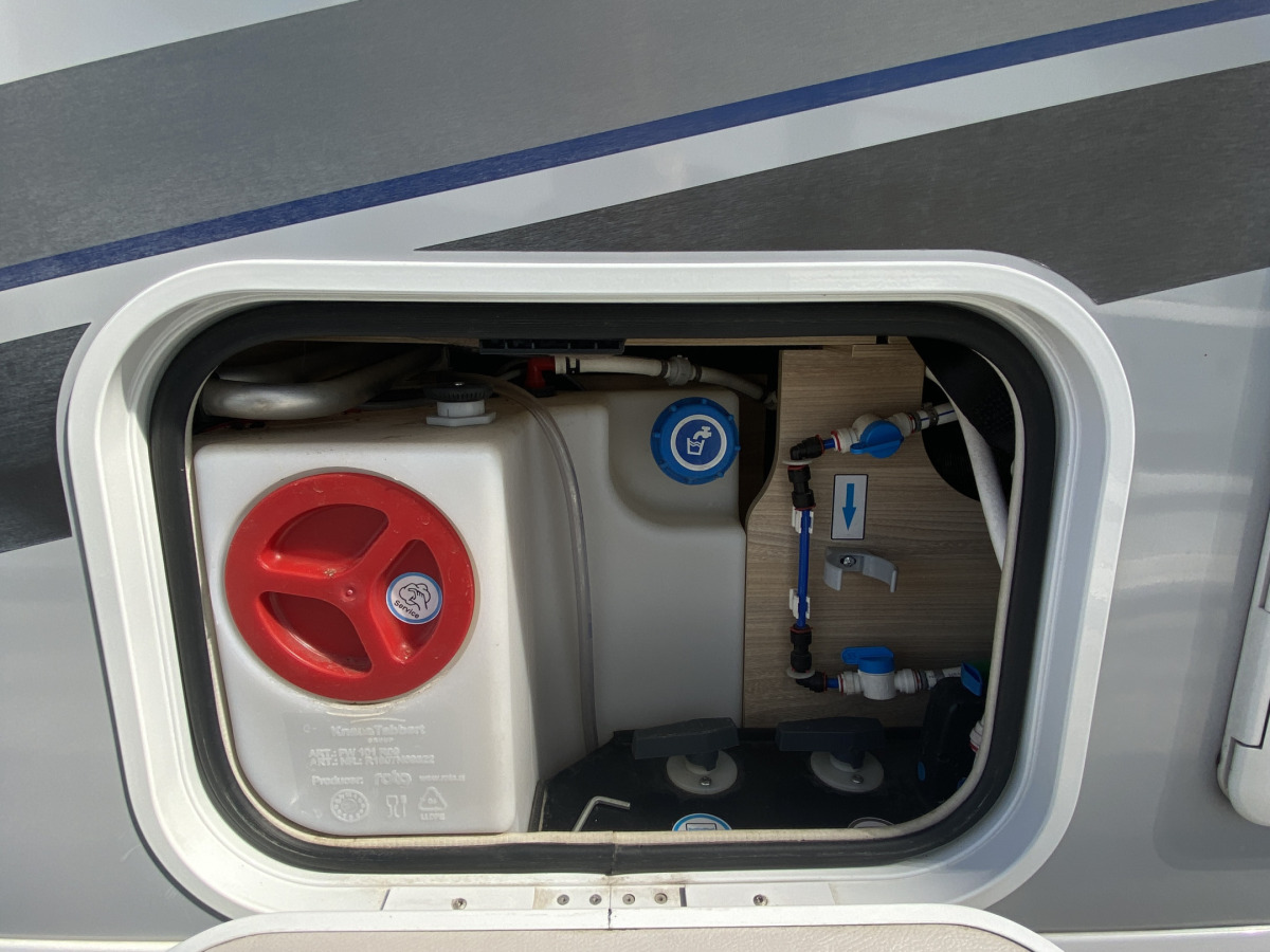 Knaus VAN TI PLUS 650 M / 4x4 / LÅNGBÄDDAR / AUTOMAT, bild 20 av 25