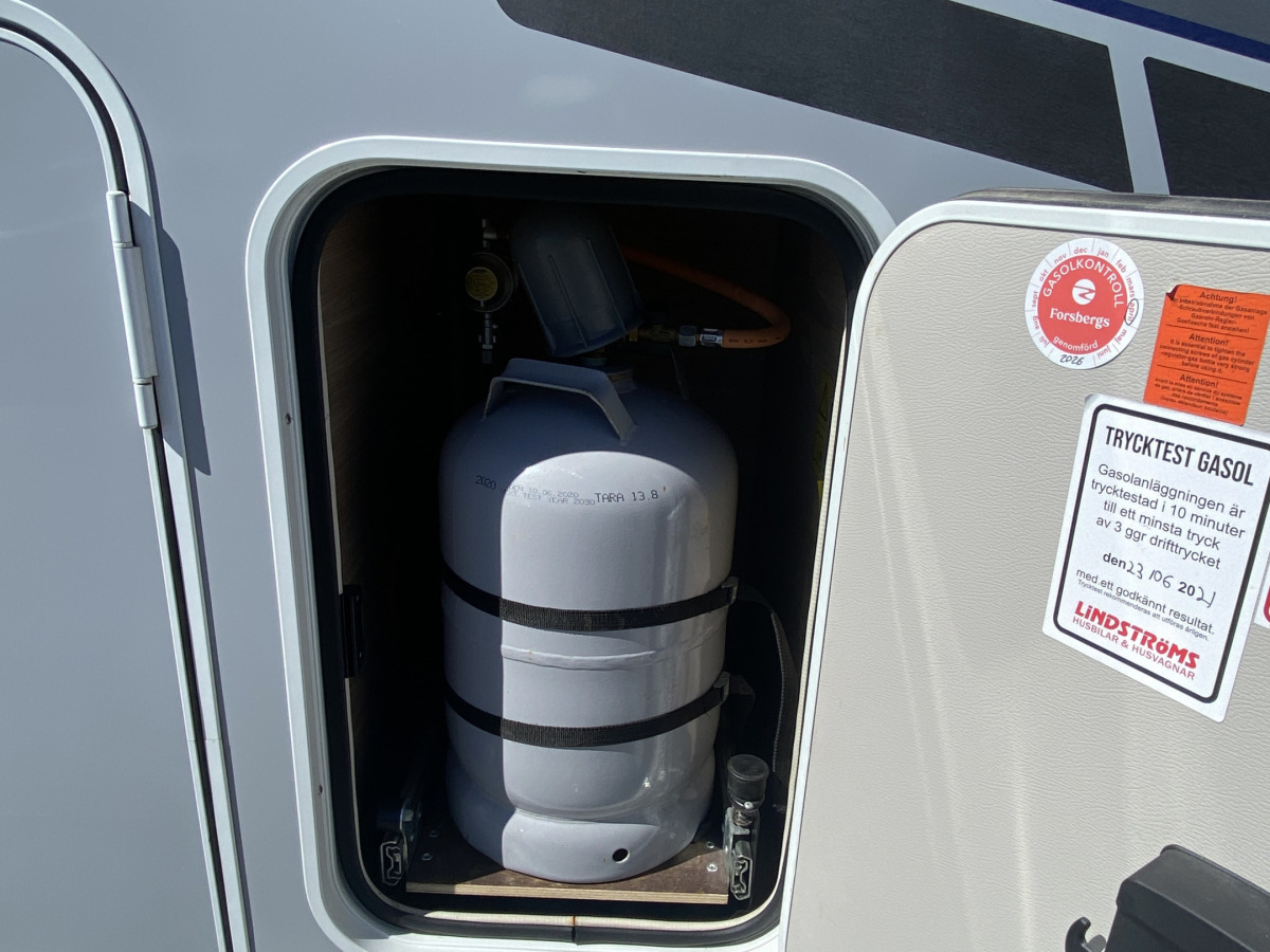 Knaus VAN TI PLUS 650 M / 4x4 / LÅNGBÄDDAR / AUTOMAT, bild 24 av 25