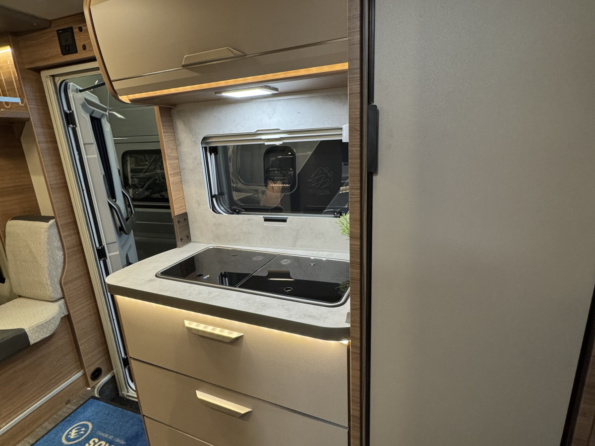 Knaus 650 MEG VAN TI VANSATION DEMOUTFÖRSÄLJNING, bild 11 av 20