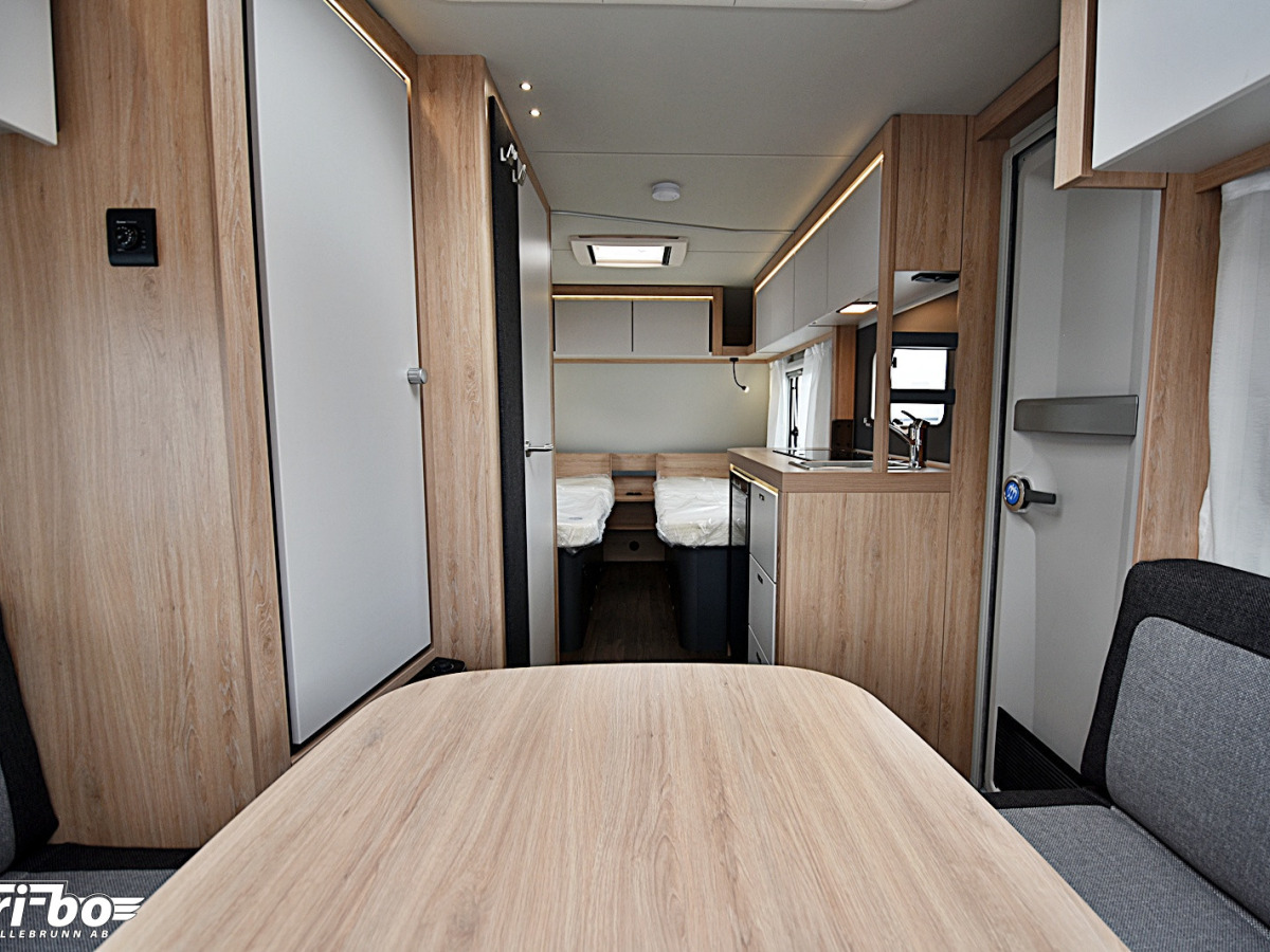 Knaus 500 EU Sport, Långbäddar, bild 8 av 27
