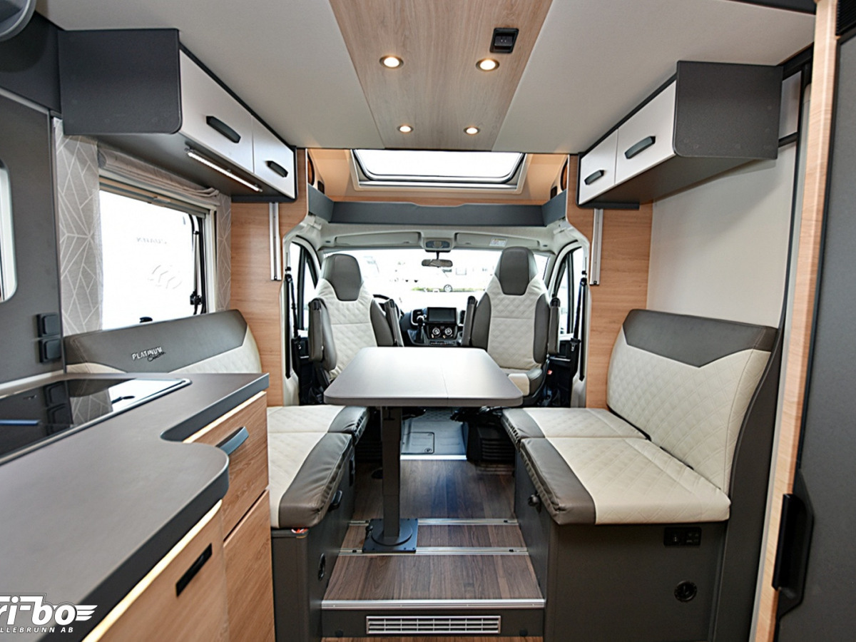 Knaus 700 LX LVE WAVE Platinum Selection, Queenbed, Dubbelbädd, bild 17 av 32