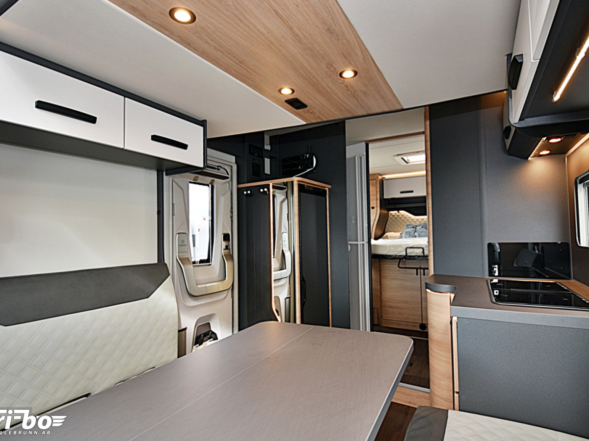 Knaus 700 LX LVE WAVE Platinum Selection, Queenbed, Dubbelbädd, bild 5 av 32