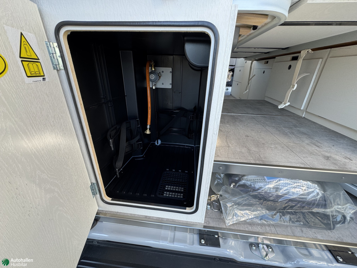 Karmann Davis 620 Lifestyle/ Van Kampanj- Extra Öppet Lördag o Söndag-, bild 19 av 20