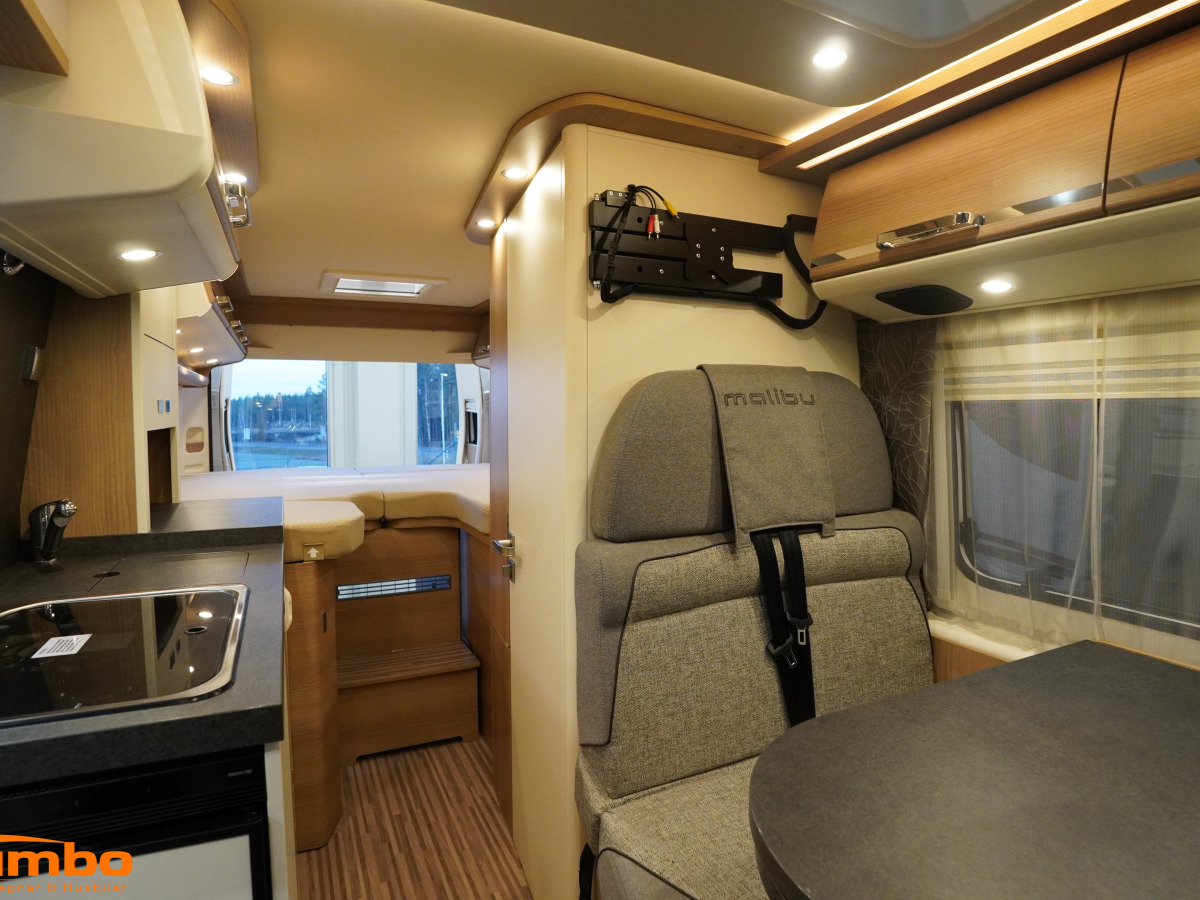 Malibu VAN 640 LE RB GT skyview Pop up Automat 9G 180hk, bild 6 av 23