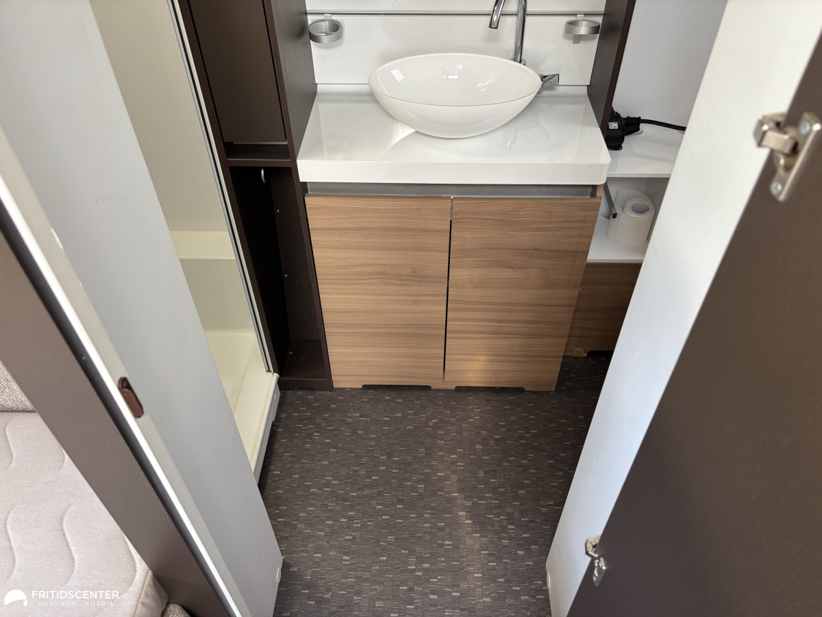 Adria ALPINA 753 HT *ALDE Värme/ Mover / Tält*, bild 8 av 38