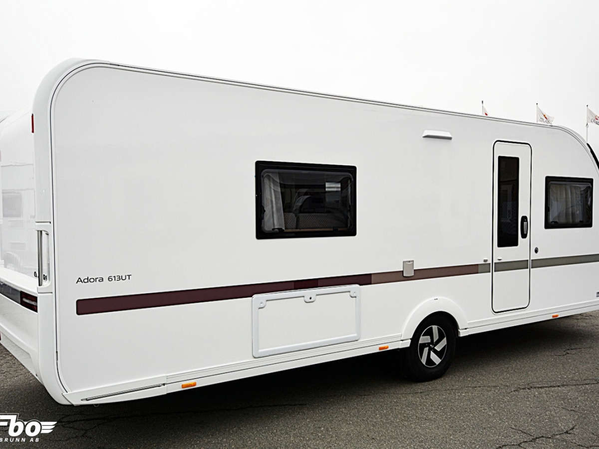 Adria 613 UT Adora, Queenbed, bild 26 av 29
