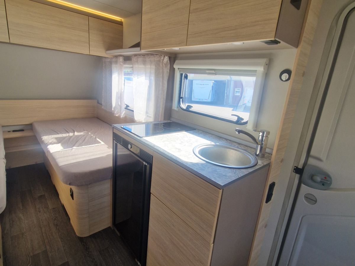 Weinsberg CaraCito 470 EU //LAGERRENSNING//, bild 3 av 5