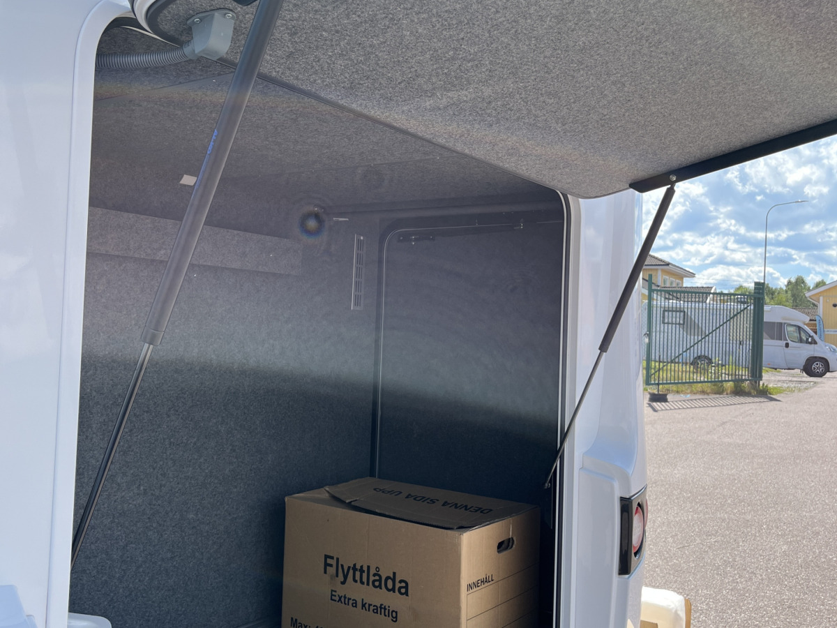 Frankia 840 GD // Hydrauliska stödben, bild 46 av 47