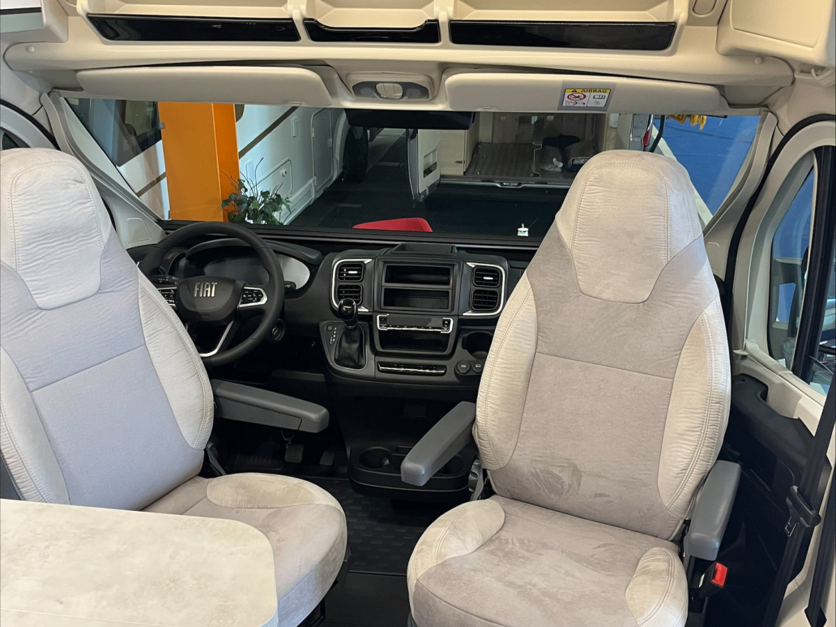 Karmann Davis 620 Lifestyle, bild 4 av 8