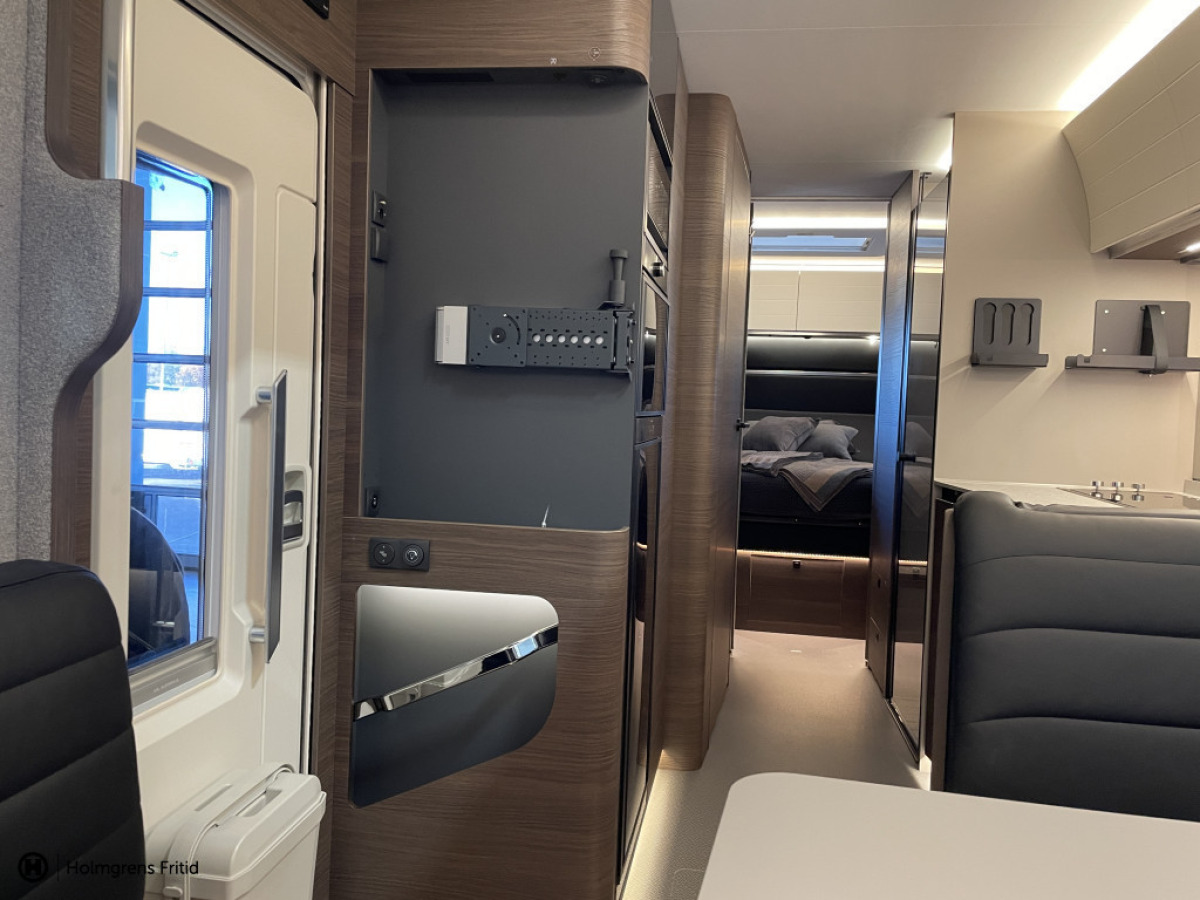 Adria SUPER SONIC 890LC, bild 6 av 13