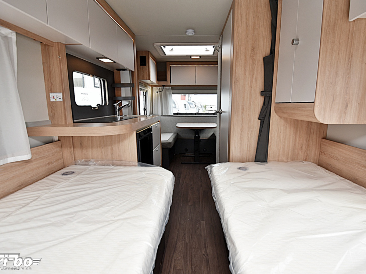 Knaus 460 EU Sport, Långbäddar, bild 15 av 26