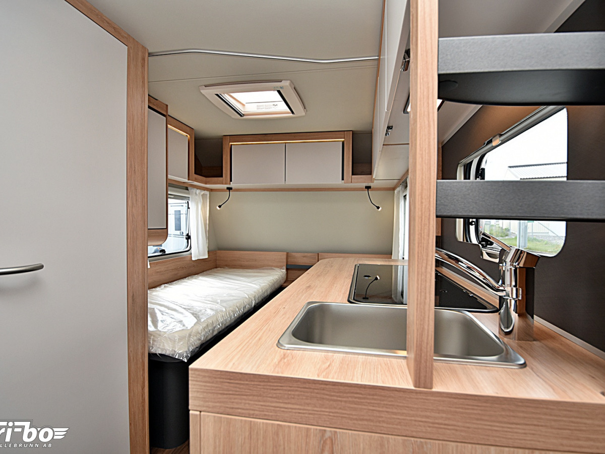 Knaus 460 EU Sport, Långbäddar, bild 11 av 26