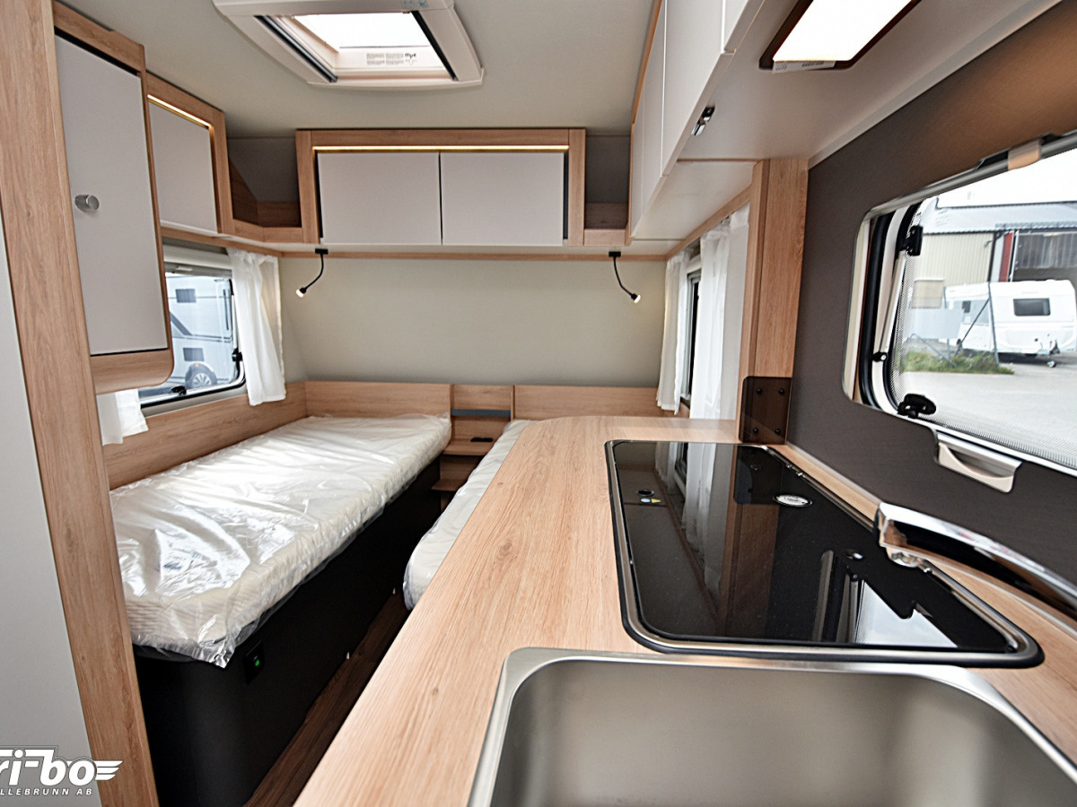 Knaus 460 EU Sport, Långbäddar, bild 12 av 26