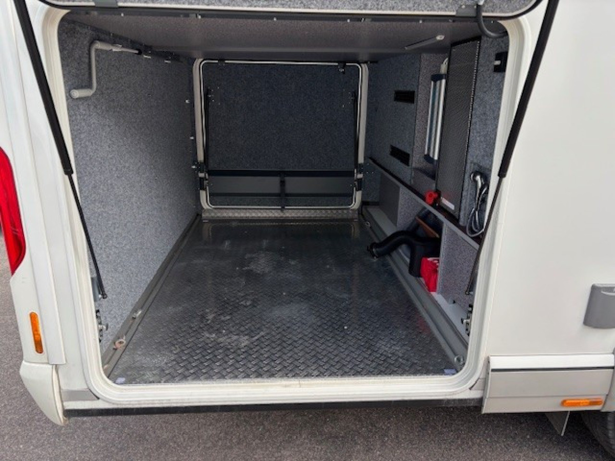 Carthago CHIC E-LINE I 51 QB, bild 4 av 19