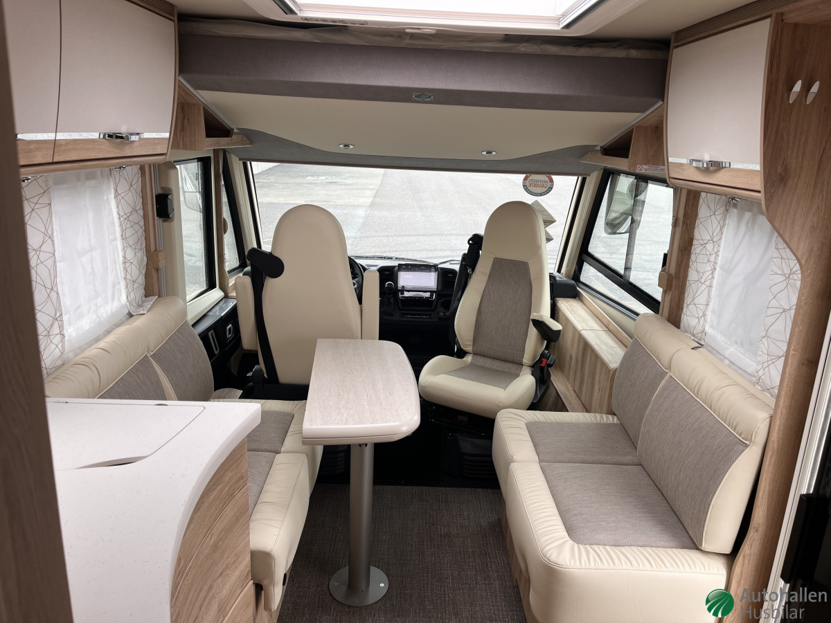 Eura Mobil Integra Line 720 QF, bild 5 av 7