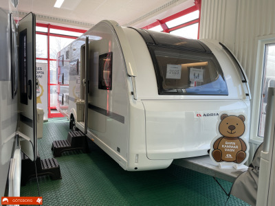Adria Adora 593 UK *Barnkammare / ALDE