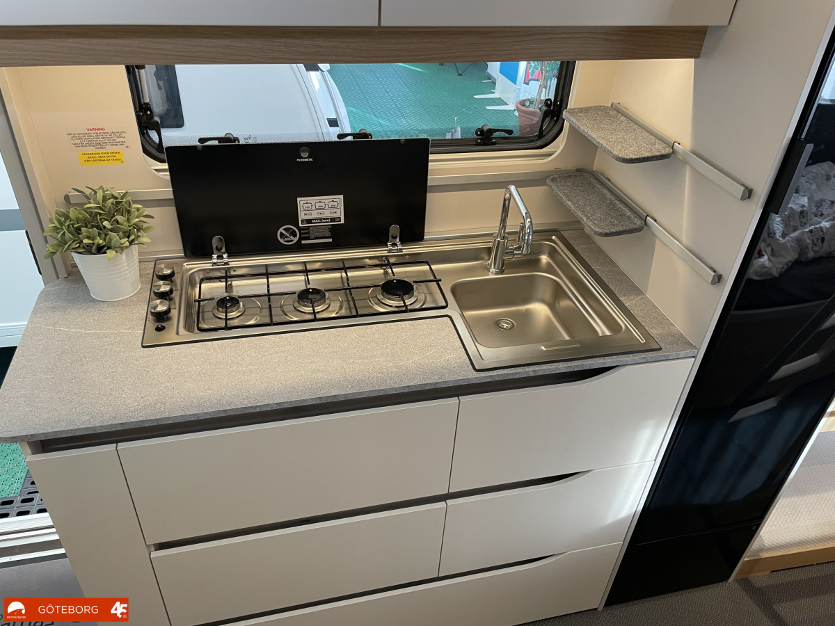 Adria Adora 593 UK *Barnkammare / ALDE, bild 6 av 13