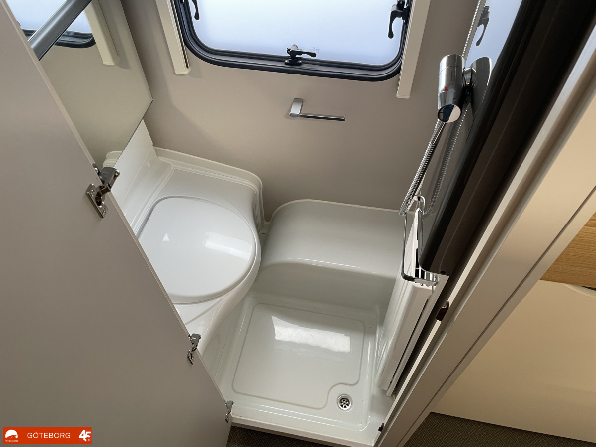 Adria Adora 593 UK *Barnkammare / ALDE, bild 8 av 13