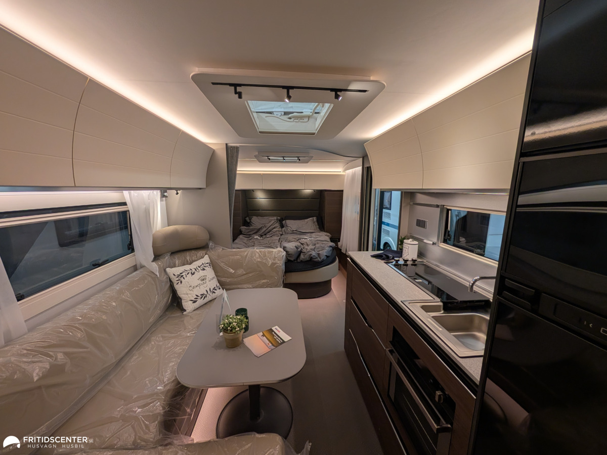 Adria Alpina 663 PT *Familjevagn med privata zoner / Välutrustad / ALDE, bild 3 av 33