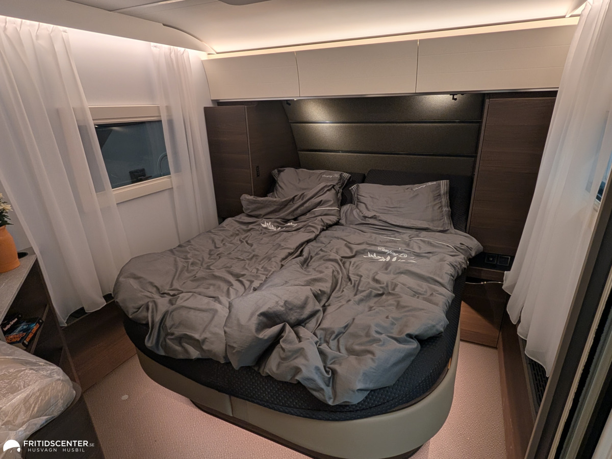 Adria Alpina 663 PT *Familjevagn med privata zoner / Välutrustad / ALDE, bild 4 av 33