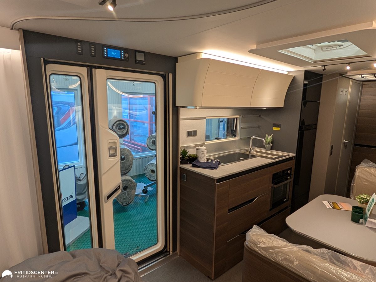 Adria Alpina 663 PT *Familjevagn med privata zoner / Välutrustad / ALDE, bild 7 av 33