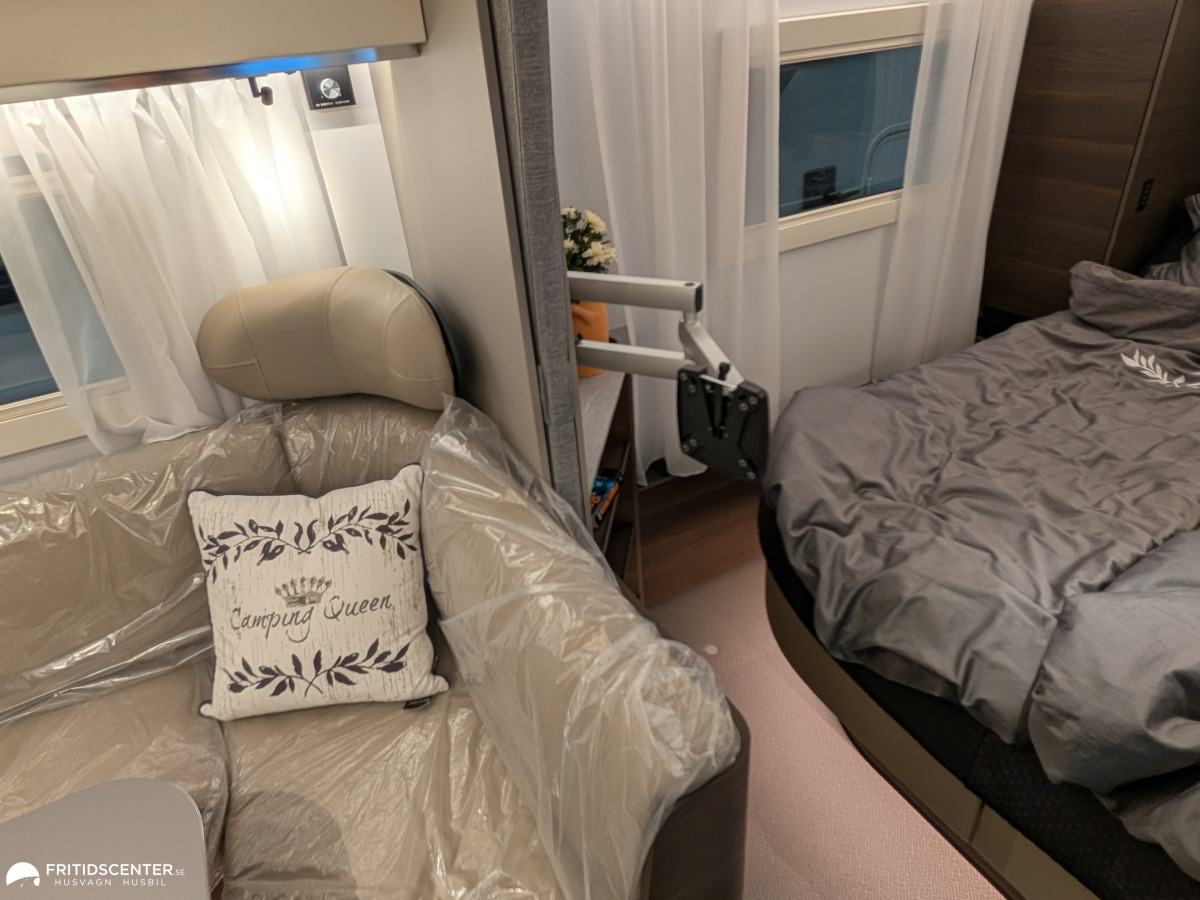 Adria Alpina 663 PT *Familjevagn med privata zoner / Välutrustad / ALDE, bild 24 av 33