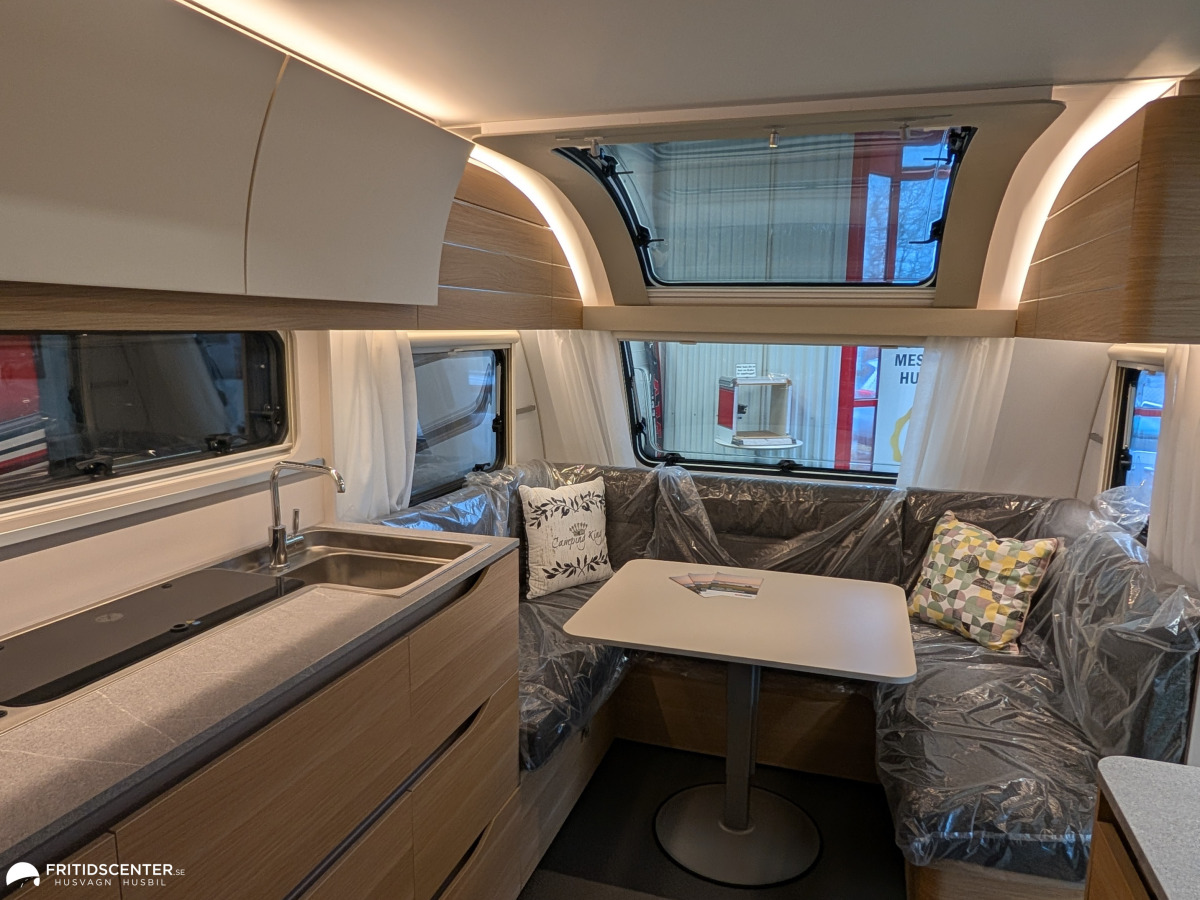 Adria ADORA 522 UP *ALDE / Panoramafönster, bild 2 av 28