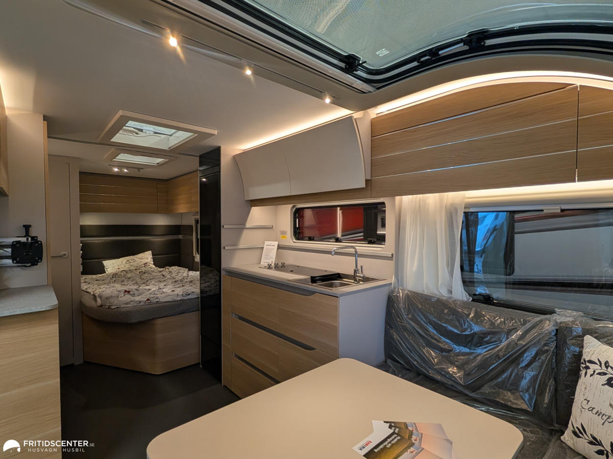 Adria ADORA 522 UP *ALDE / Panoramafönster, bild 6 av 28