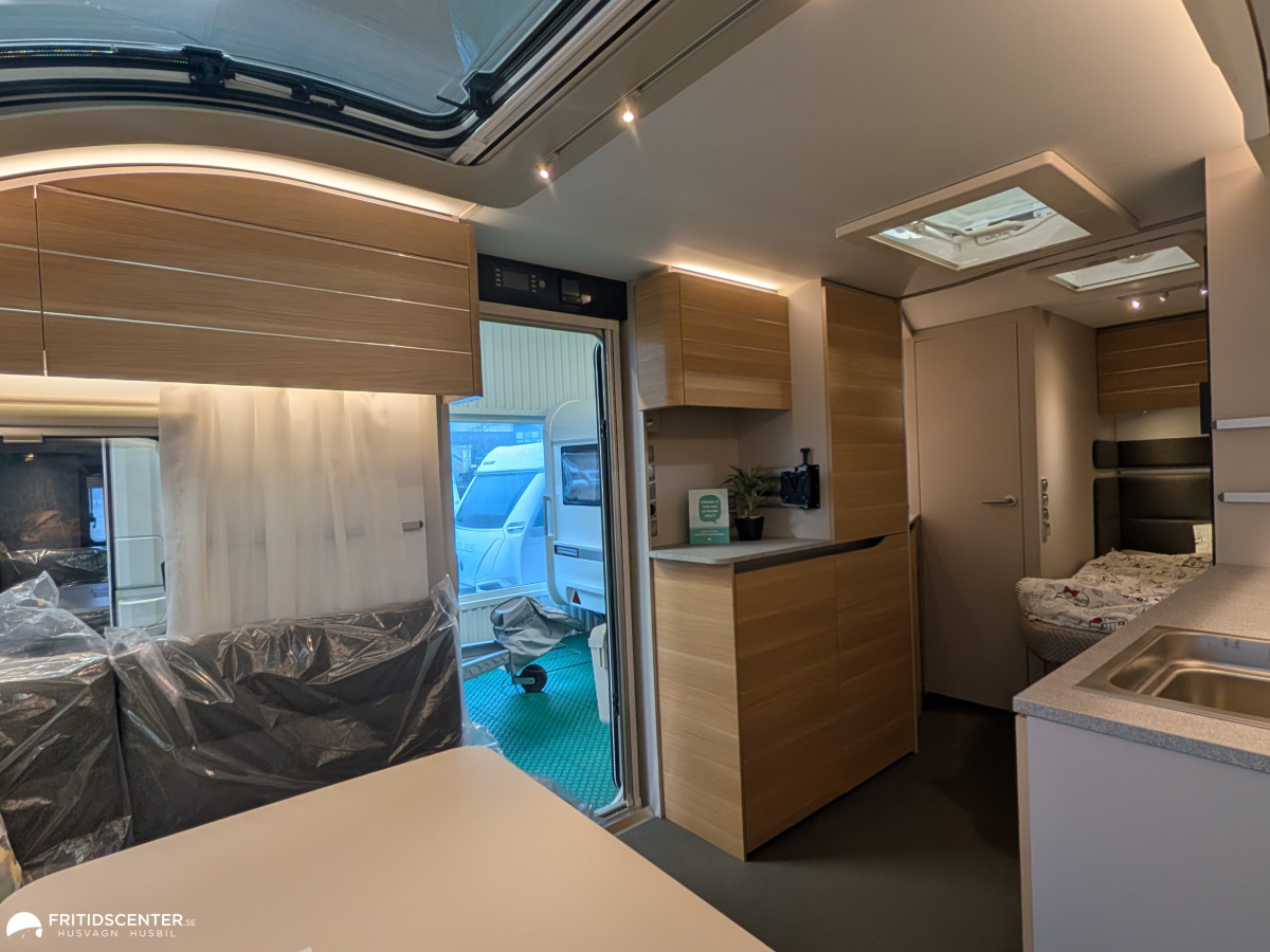 Adria ADORA 522 UP *ALDE / Panoramafönster, bild 7 av 28