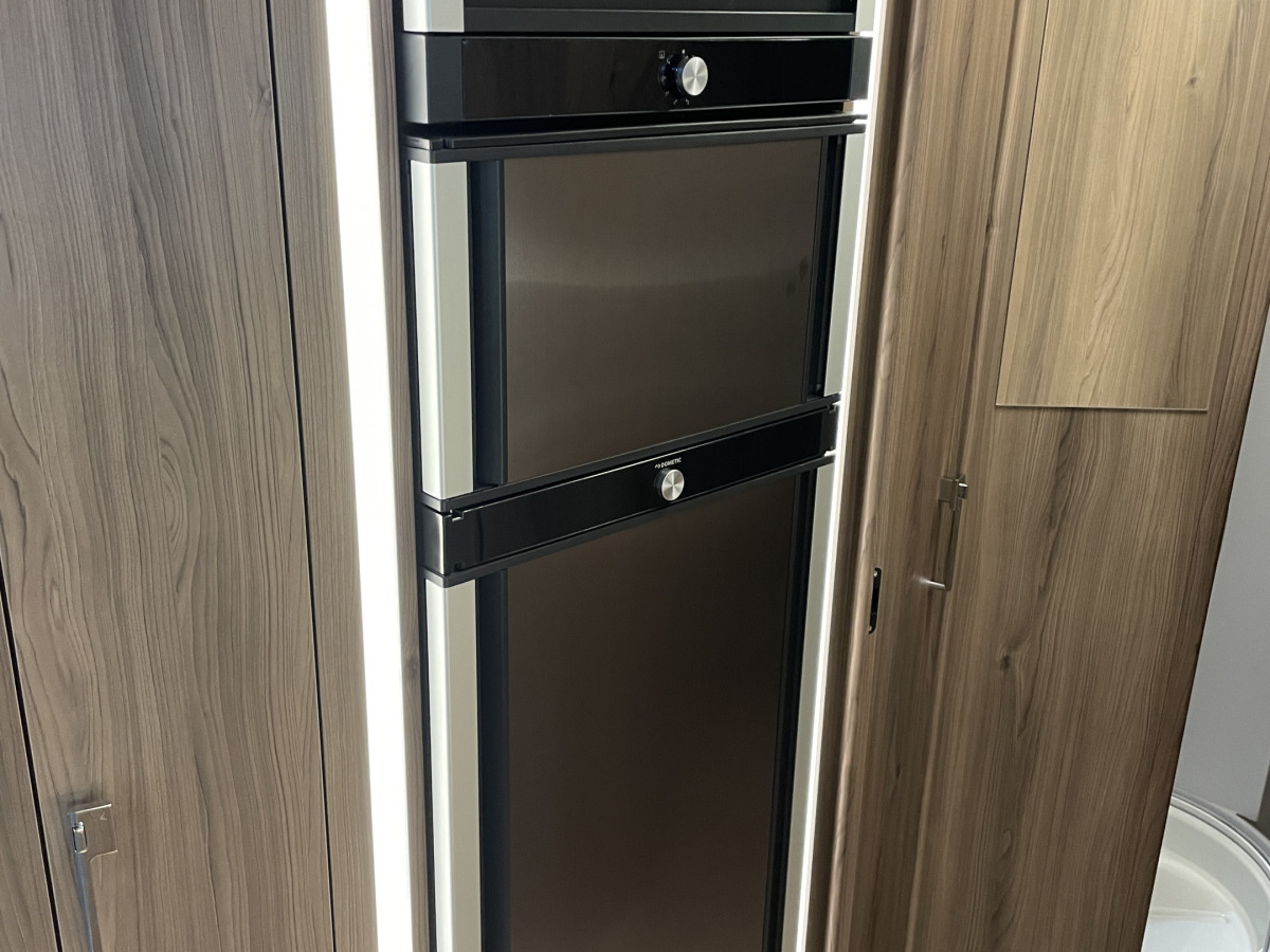KABE Travel Master Intergrated 910 Imperial GB, bild 9 av 14