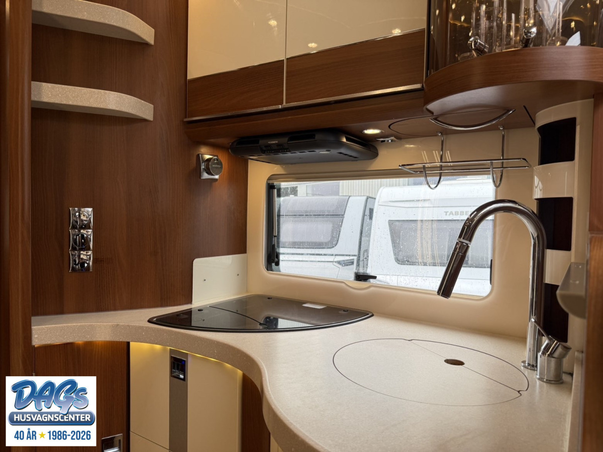 Carthago CHIC E-LINE I 51 QB LINER, bild 16 av 23