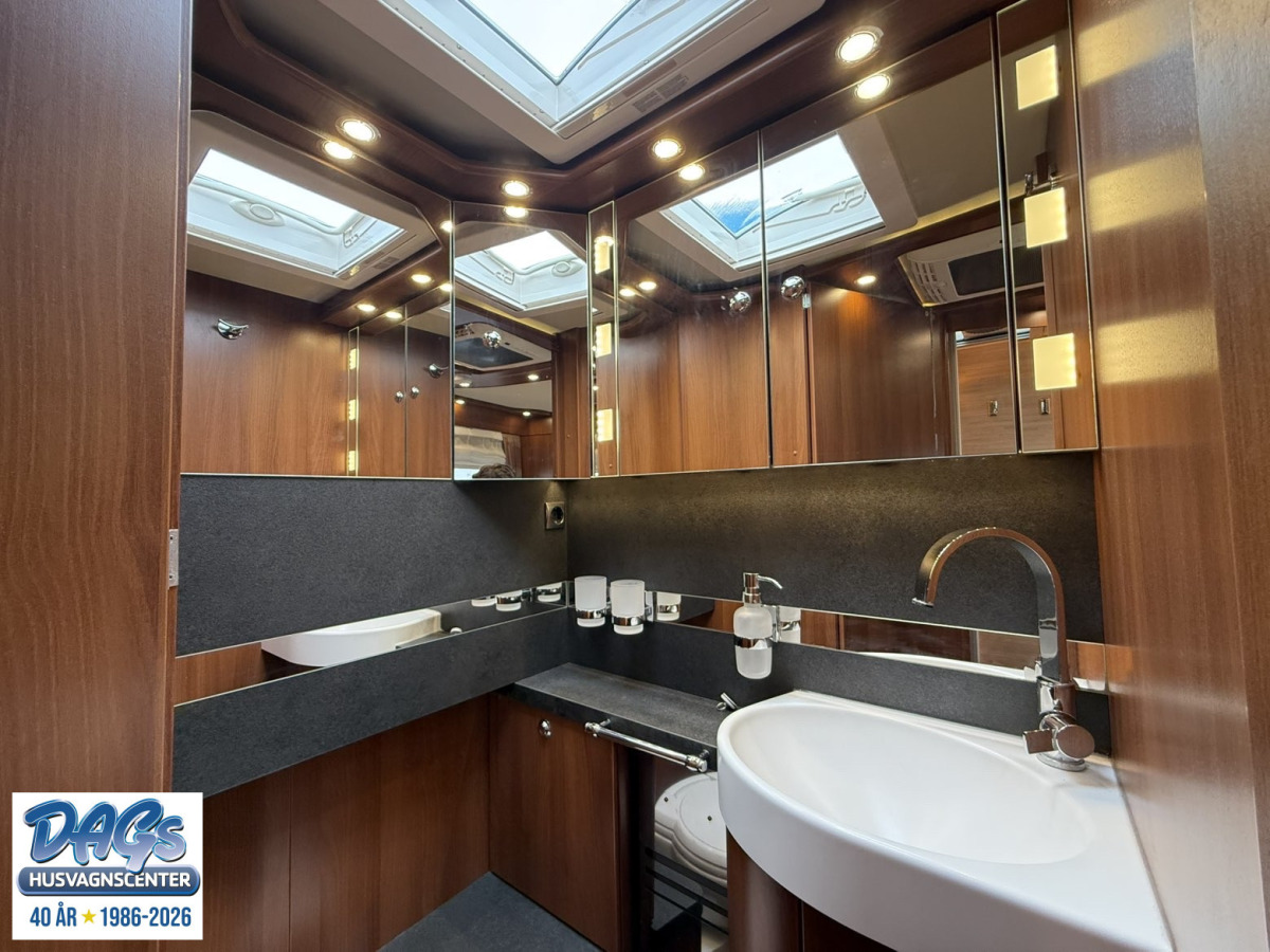 Carthago CHIC E-LINE I 51 QB LINER, bild 21 av 23