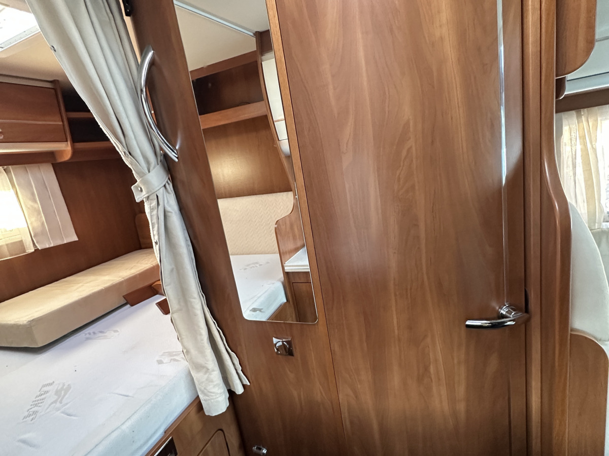 Laika ECOVIP 305 AUTOMAT 5,99M, bild 16 av 23