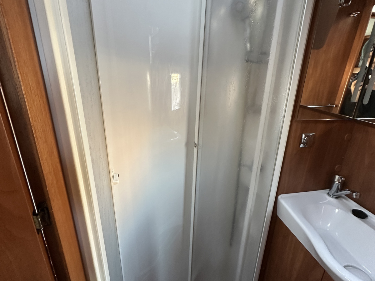 Laika ECOVIP 305 AUTOMAT 5,99M, bild 18 av 23