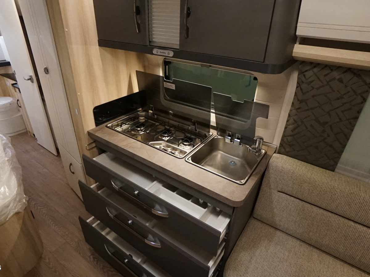 Hobby 495 WFB De Luxe - LAGERRENSNING, bild 7 av 17