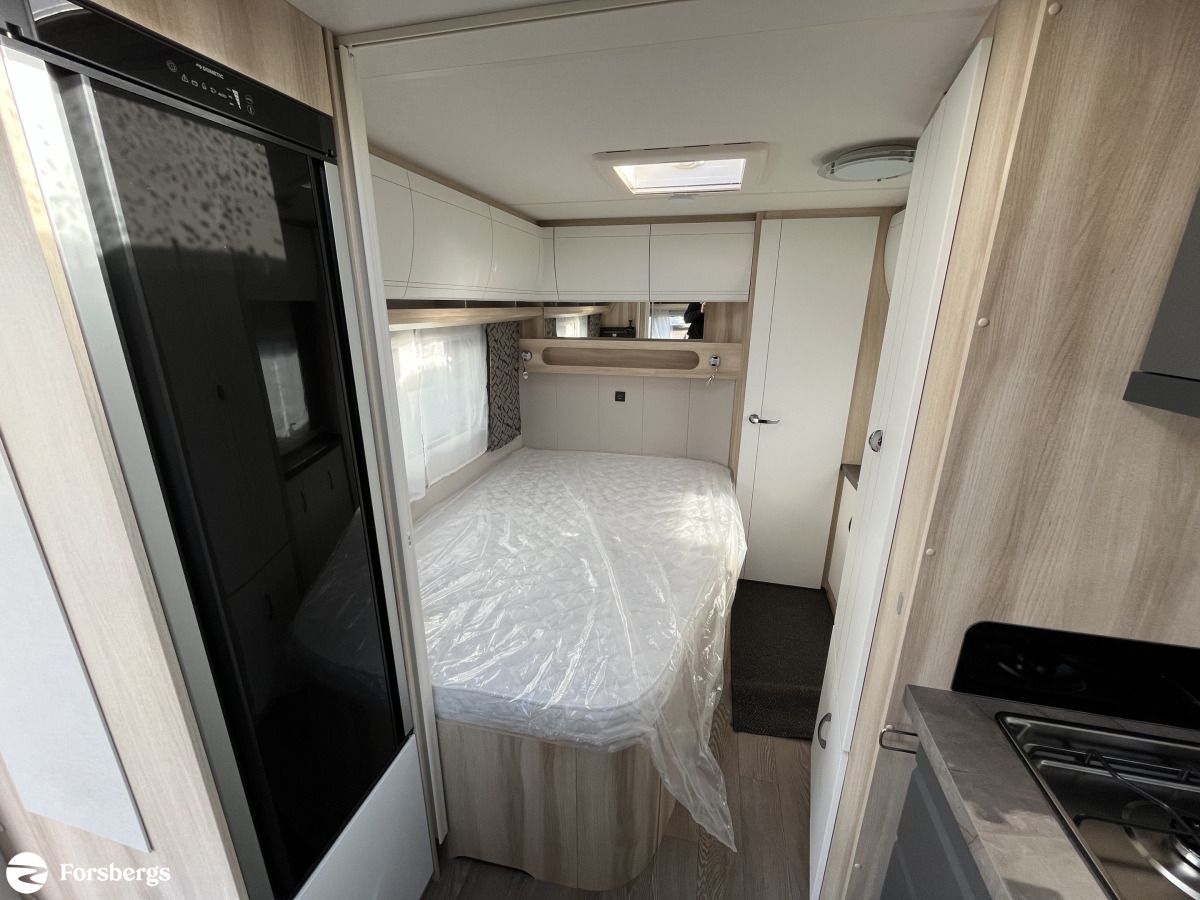 Hobby 495 WFB De Luxe - LAGERRENSNING, bild 6 av 11