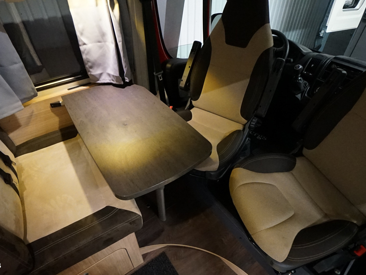 Pössl ROADCAR 640, bild 6 av 18