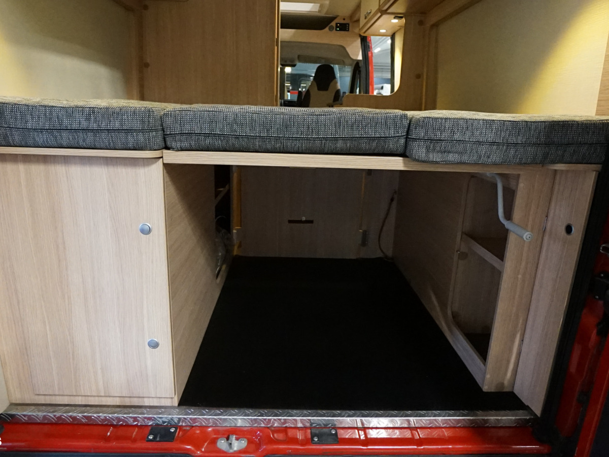 Pössl ROADCAR 640, bild 16 av 18
