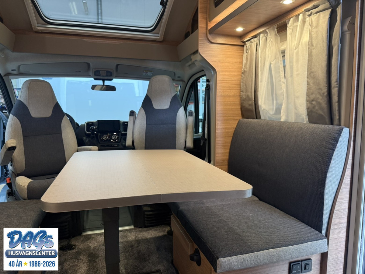 Weinsberg CaraSuite 700 DX DEMOUTFÖRSÄLJNING, bild 12 av 24
