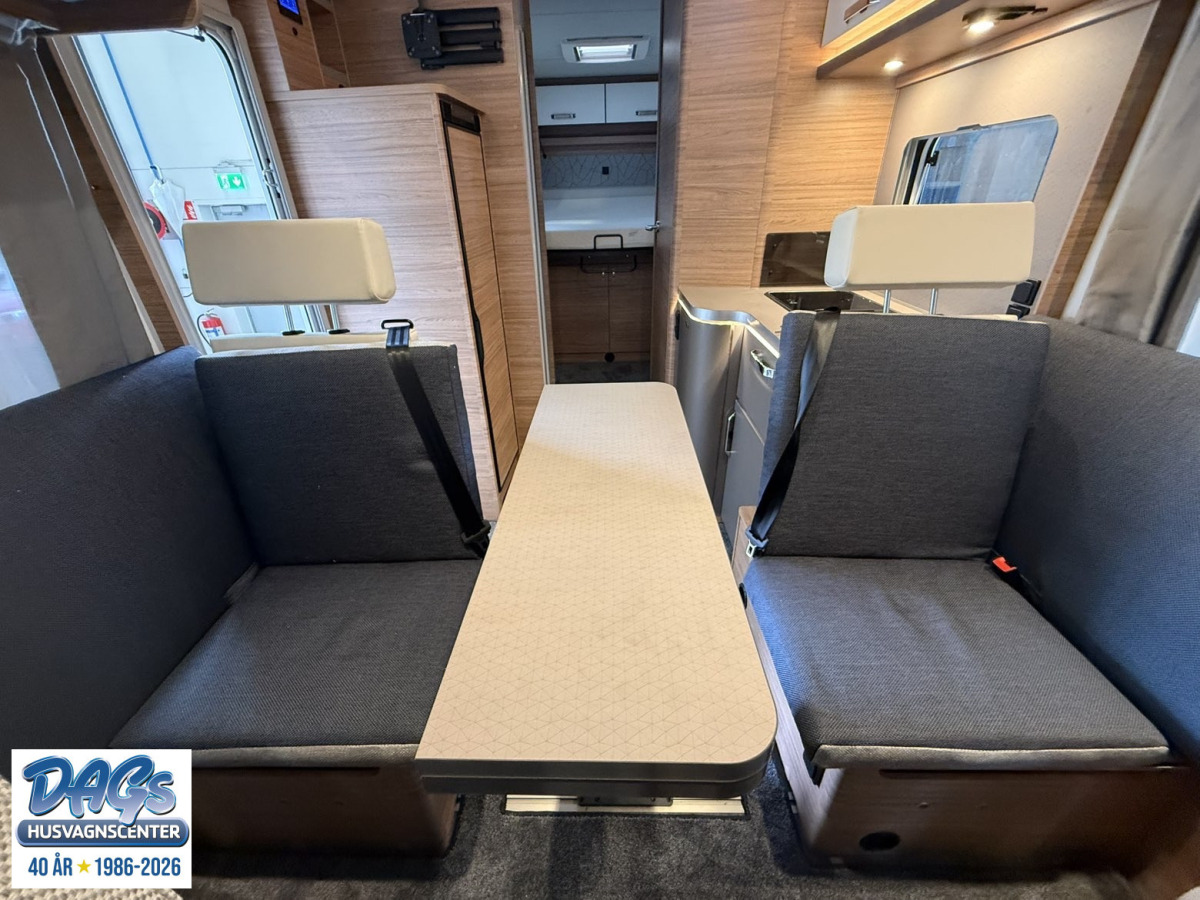 Weinsberg CaraSuite 700 DX DEMOUTFÖRSÄLJNING, bild 16 av 24
