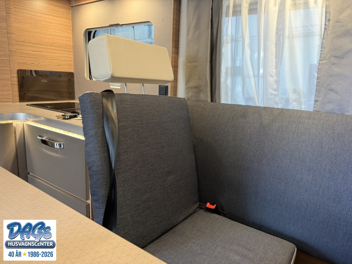 Weinsberg CaraSuite 700 DX DEMOUTFÖRSÄLJNING, bild 17 av 24