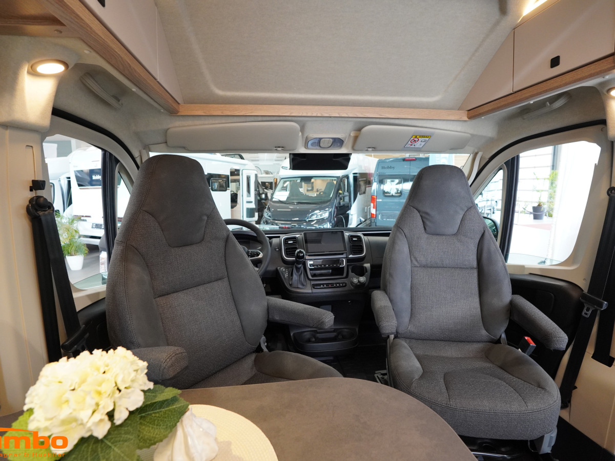 Hobby ONTOUR VAN 600 FT Automat 140hk Dieselpanna, bild 3 av 20