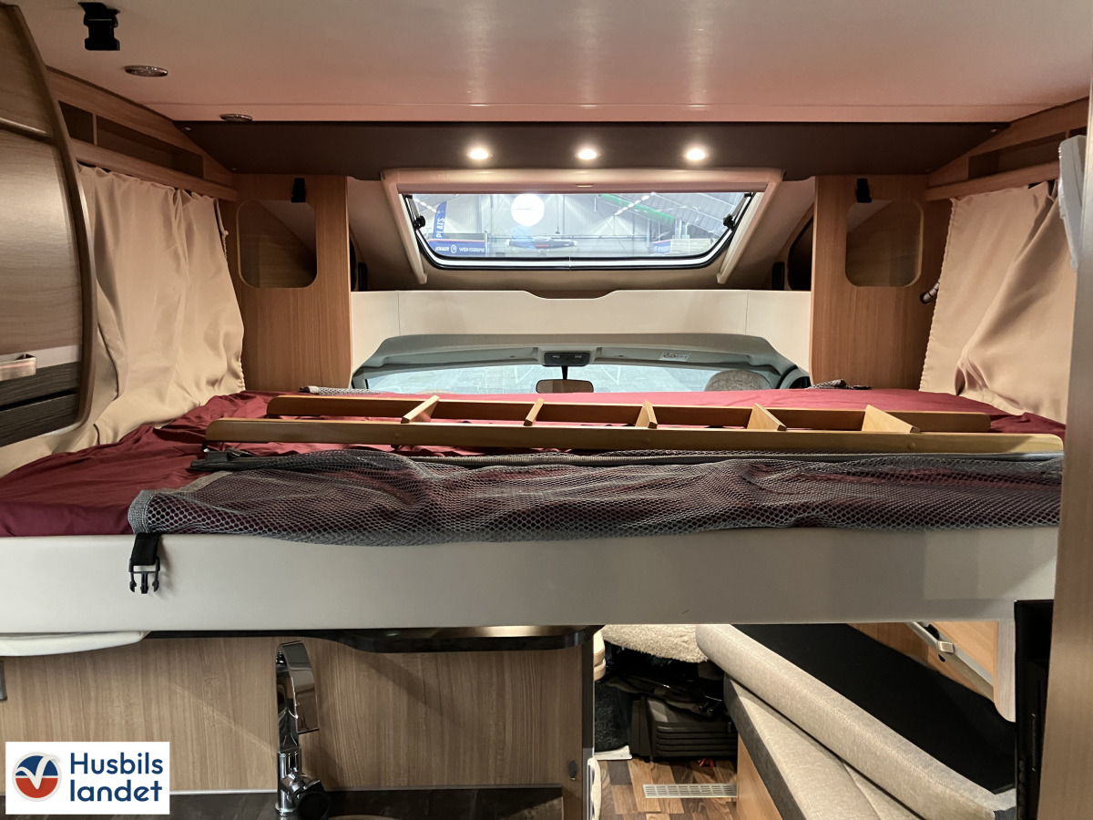 Knaus Sky Wave 700 Meg, bild 15 av 16