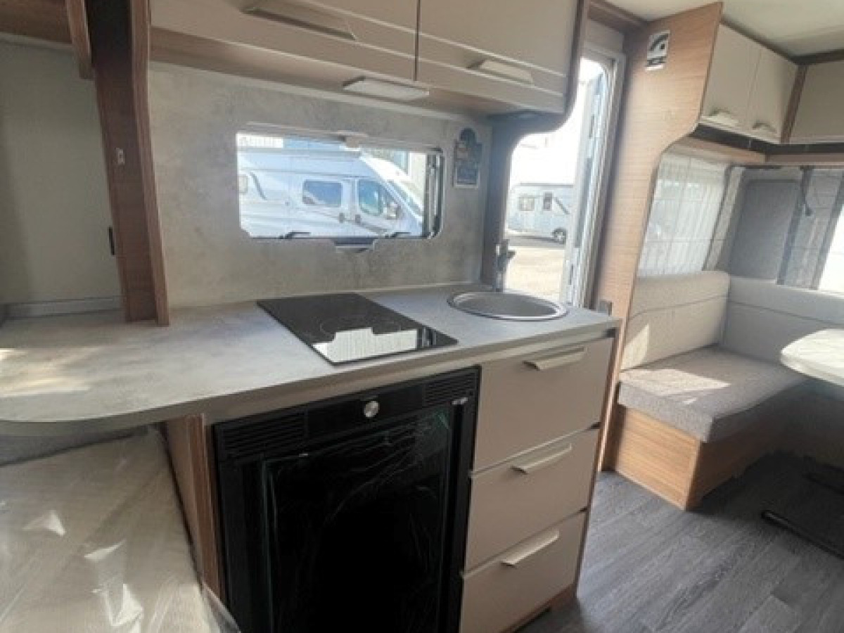 Knaus Sport 460 EU E-Power Selection, bild 6 av 8