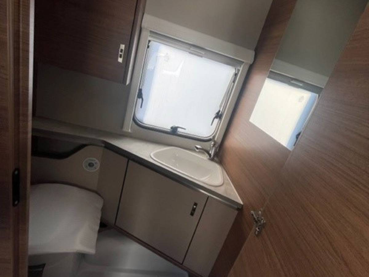 Knaus Sport 460 EU E-Power Selection, bild 8 av 8
