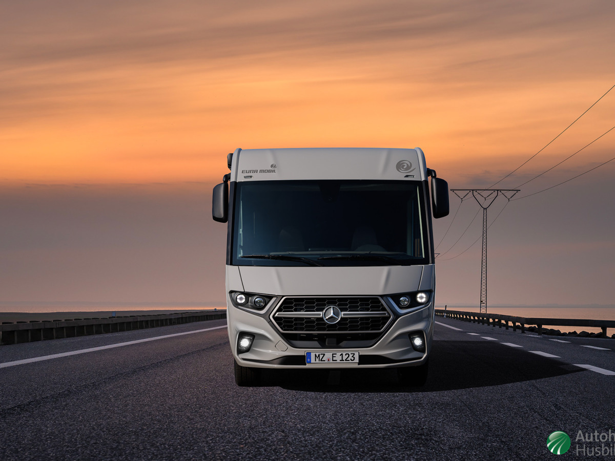 Eura Mobil Integra Line 726 EF Mercedes GT/ DEMO - Extra Öppet Lördag o Söndag, bild 2 av 25