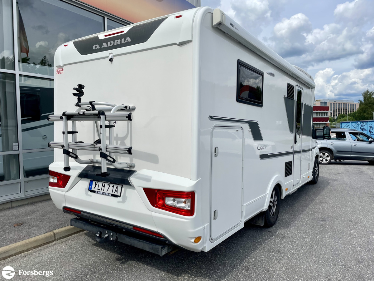 Adria CORAL PLUS 670 DC / QUEENBED / ALDE / DRAGKROK, bild 3 av 27